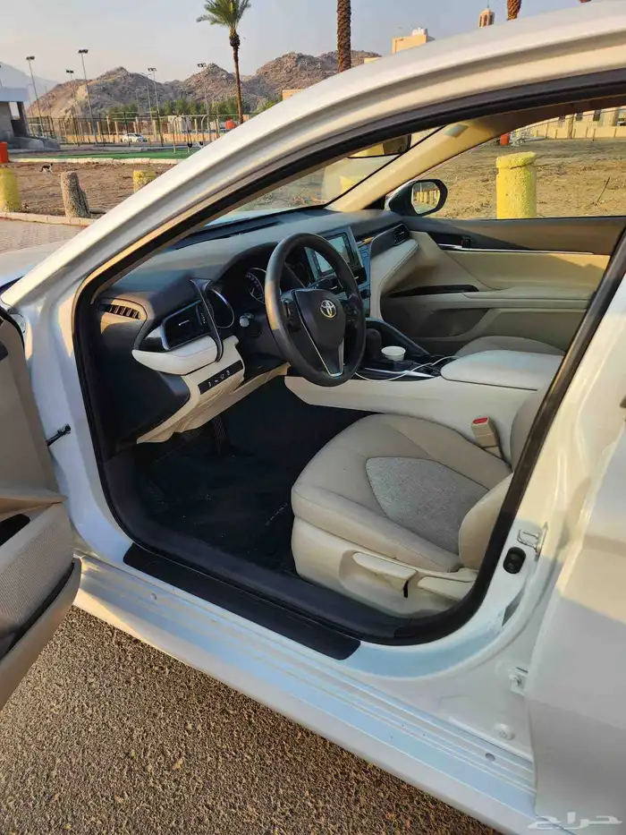 كامري 2022 LE مطور 8