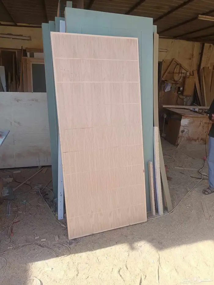 ابواب كبس خشب سويدي ابلاكش مع حلق مع بويا مع التركيب بدون كي 2