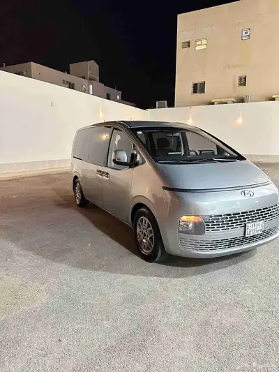 ستاريا موديل 2022 بنزين index