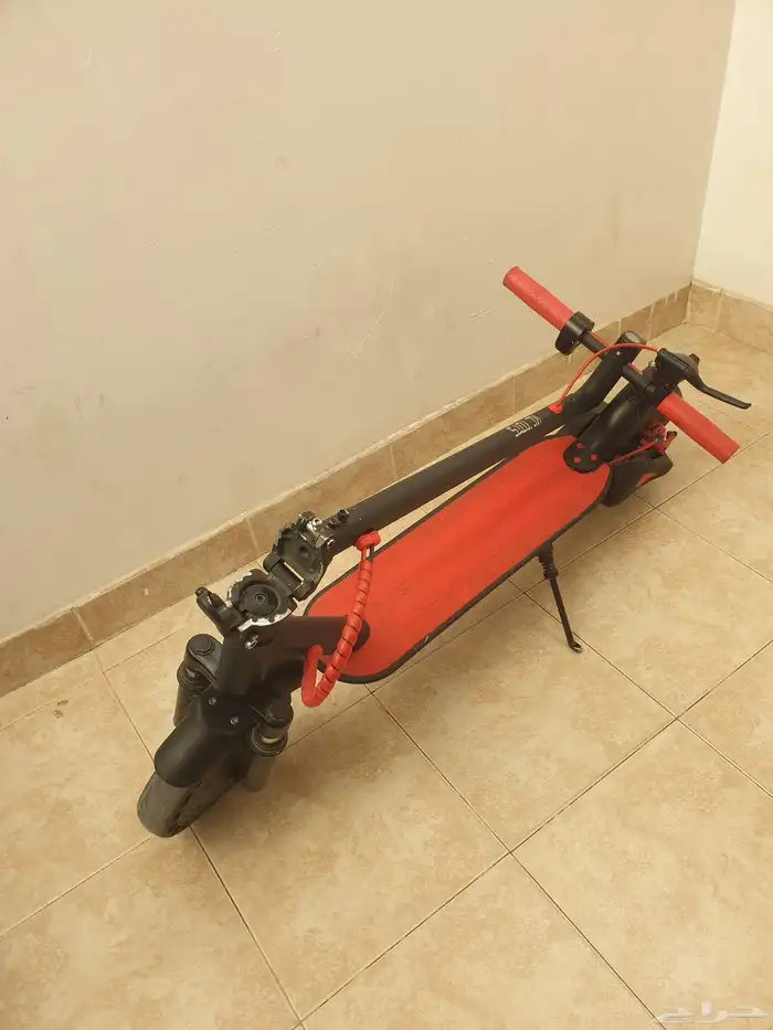سكوتر كهربائي 1