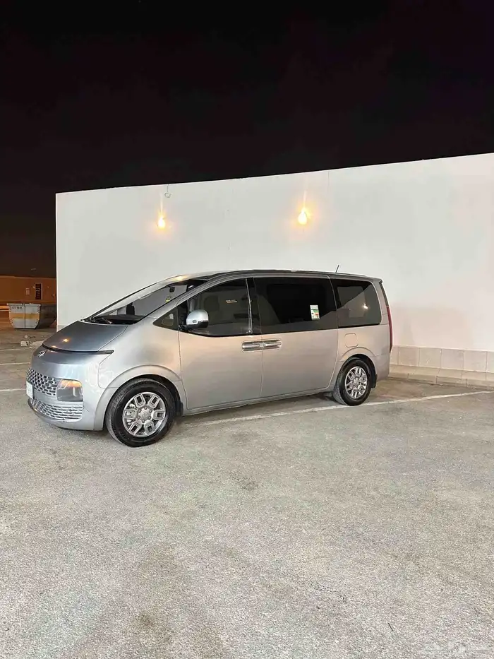 ستاريا موديل 2022 بنزين 3