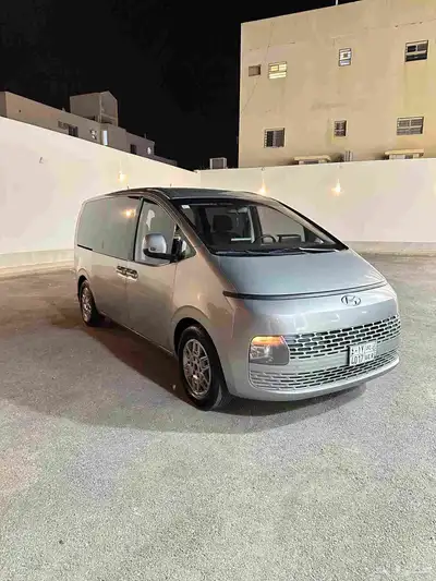 ستاريا موديل 2022 بنزين index