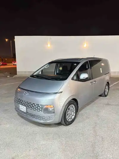 ستاريا موديل 2022 بنزين index