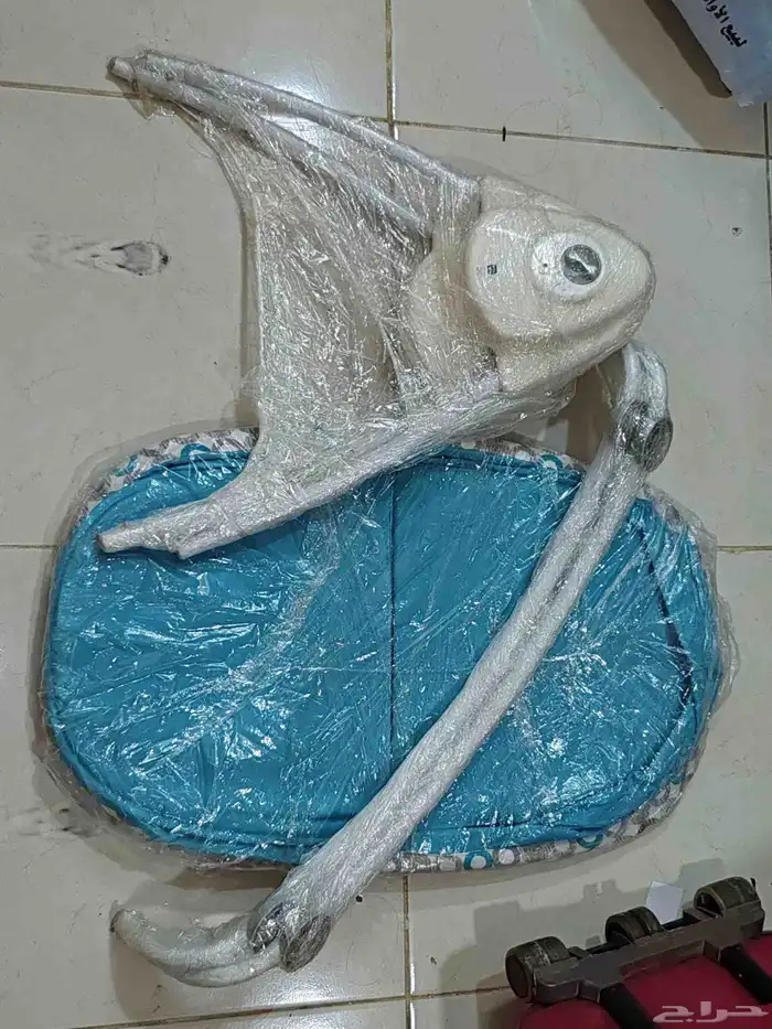 كرسي هزاز أطفال مستعمل نظيف 1