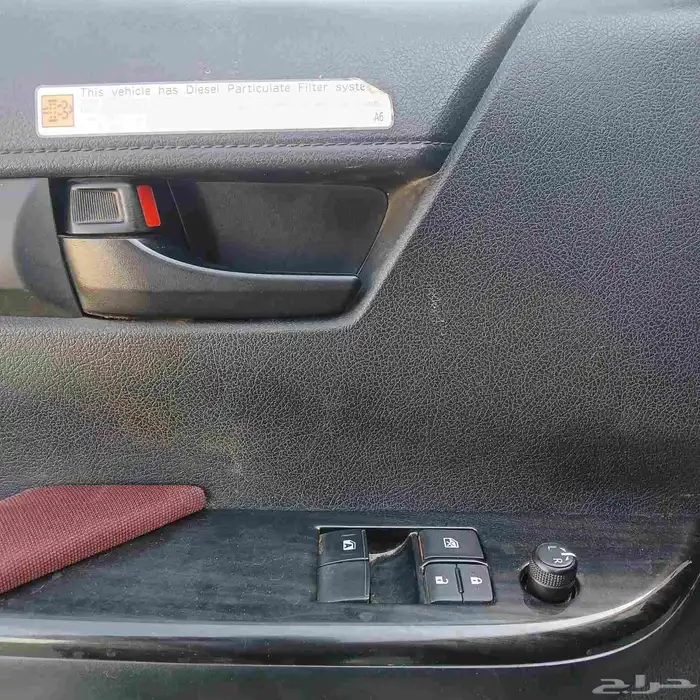 هايلوكس غماره 2024 ديزل مكينه 2800 قير اوتوماتيك - دبل 12