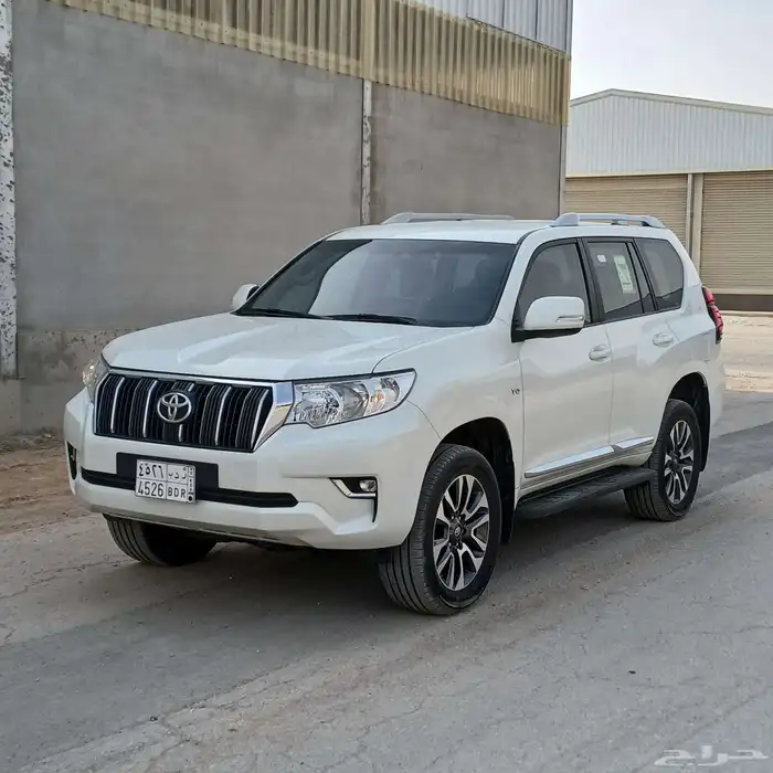 تويوتا برادو 2022 TXL بدى ومحركات وكاله - الممشى قليل 2