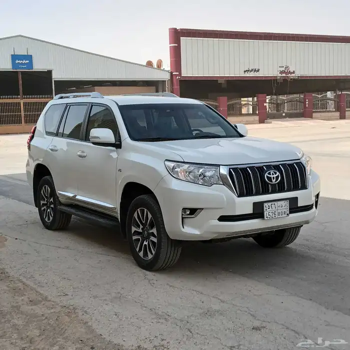 تويوتا برادو 2022 TXL بدى ومحركات وكاله - الممشى قليل 1