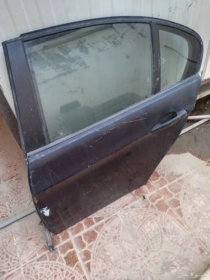 مقاعد BMW 320i موديل 2007 3