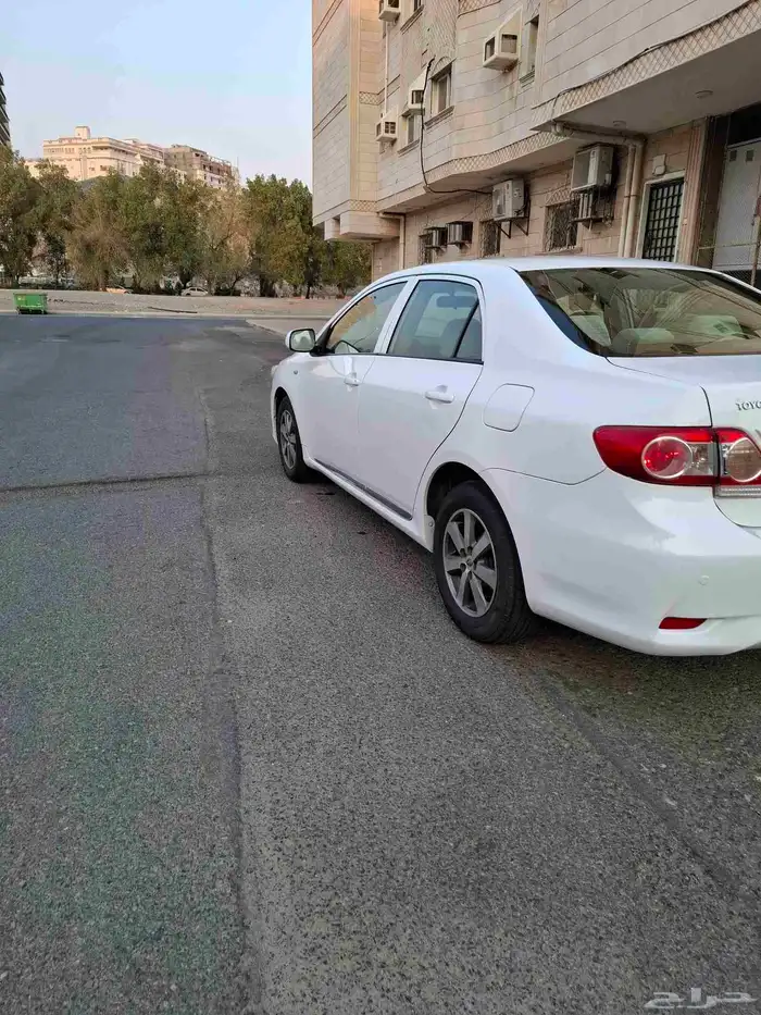 كورولا 2013 قير اتوماتيك 11