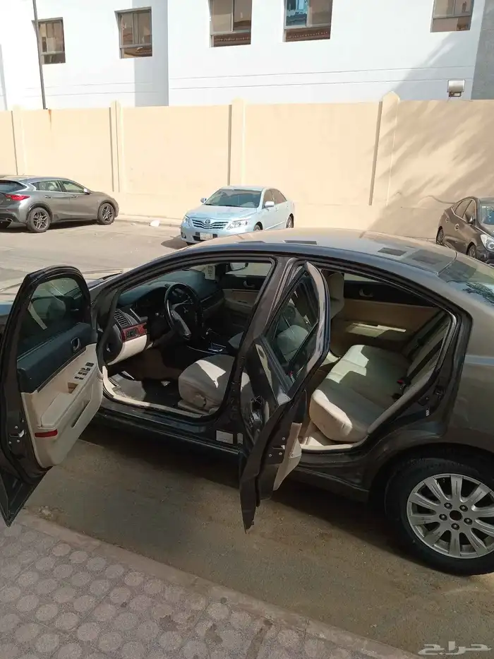 مستوبيشي جالنت 2012 اوتماتيك 8