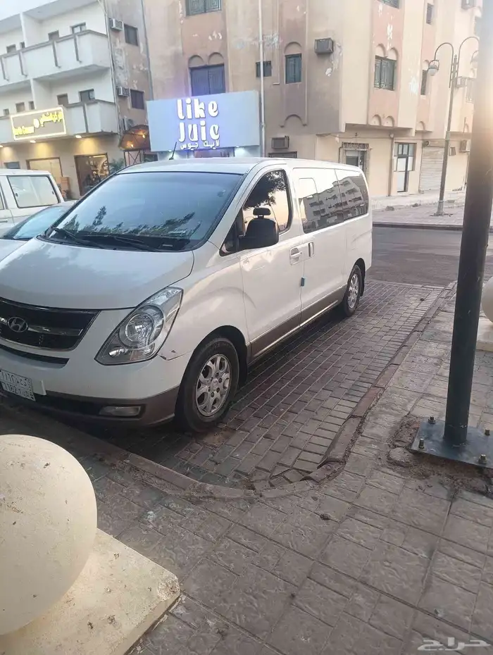 باص هونداي اتش 1 H1 2012 بنزين اوتوماتيك 1