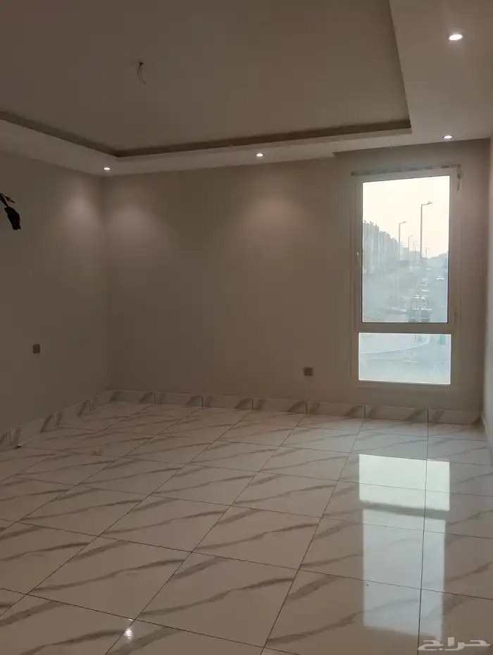 فيلا للايجار حي اللؤلؤ 8