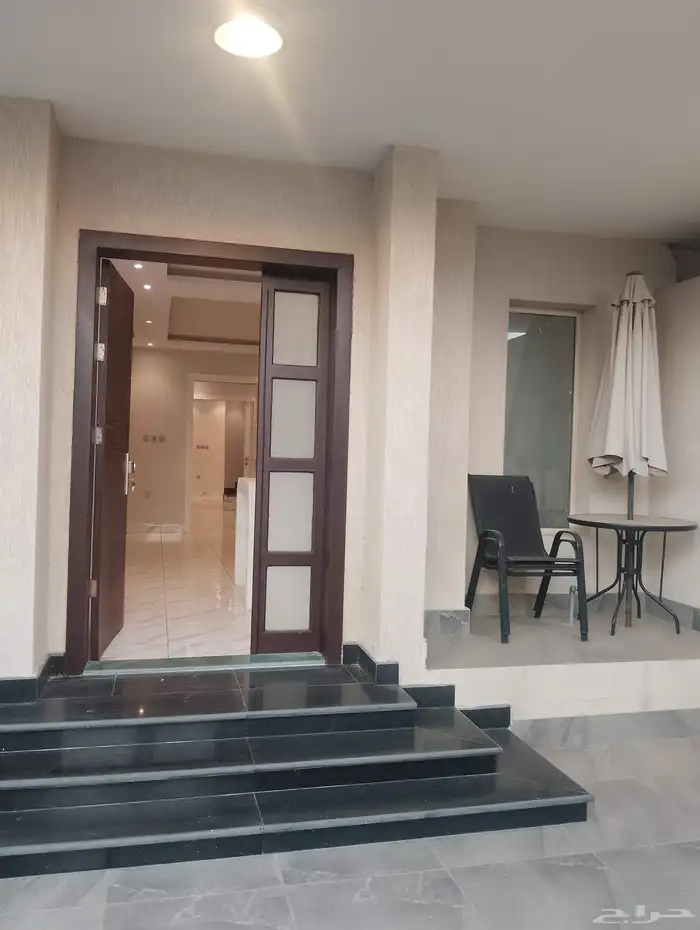 فيلا للايجار حي اللؤلؤ 2