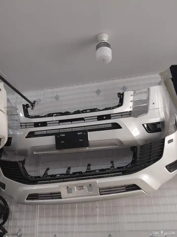 صدامات لاندكروزر 2025 28