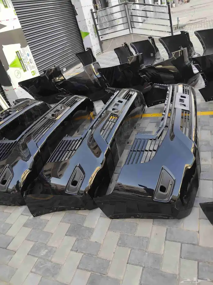 صدامات لاندكروزر 2025 6