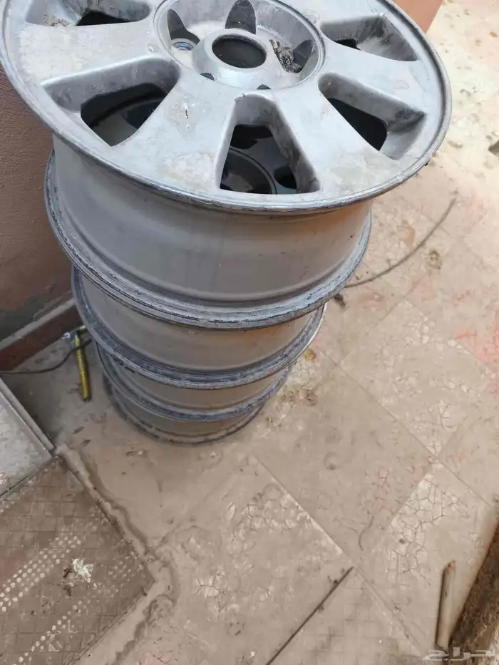 جنوط كامري 2005 للبيع 0