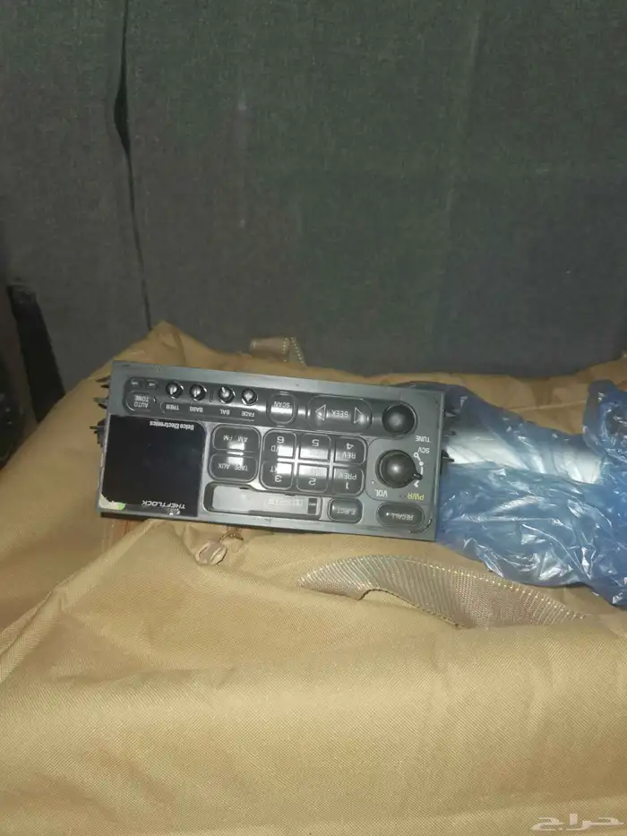 GMC 1999 yukon4 4 14