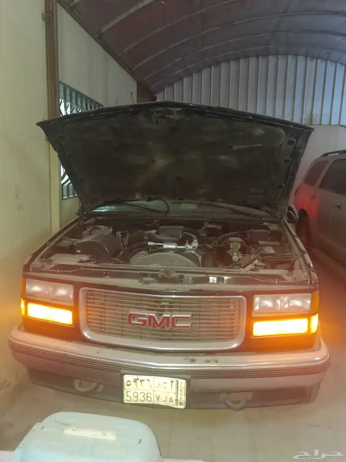 GMC 1999 yukon4 4 9