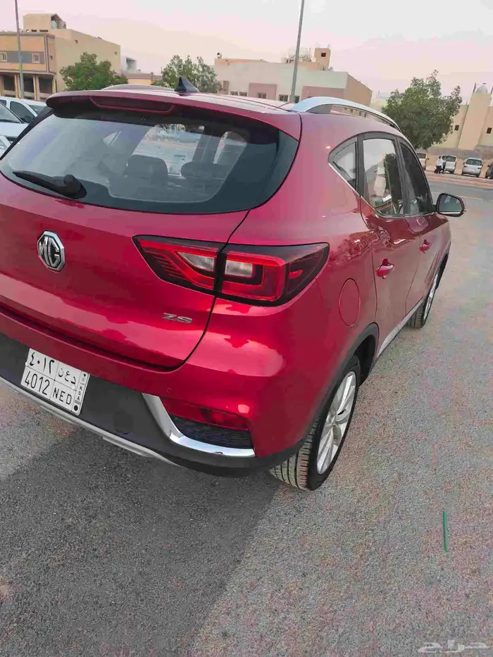 سياره ام جي سياره ماشاء لا تحتاج اي شئ ولك حق الفحص الس 3