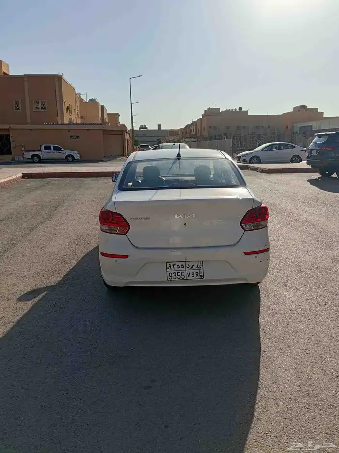 كيا بيجاس 3
