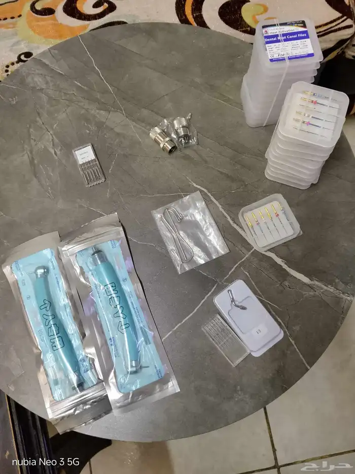 مجموعة أدوات اسنان 6