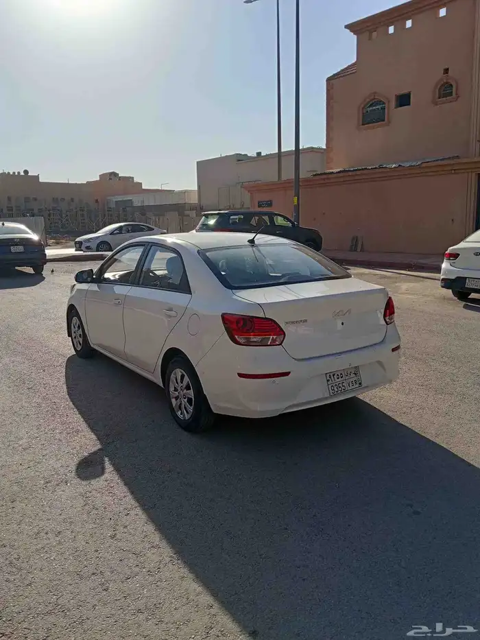 كيا بيجاس 5