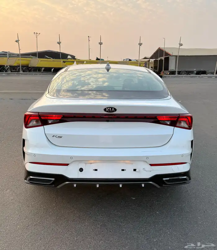 كيا 2020 - K5 نص الفل بحالة الوكاله للبيع 4