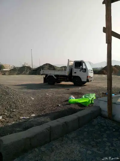 قلاب لتوريد مواد البناء بطحه واسمنت وبلوك 0