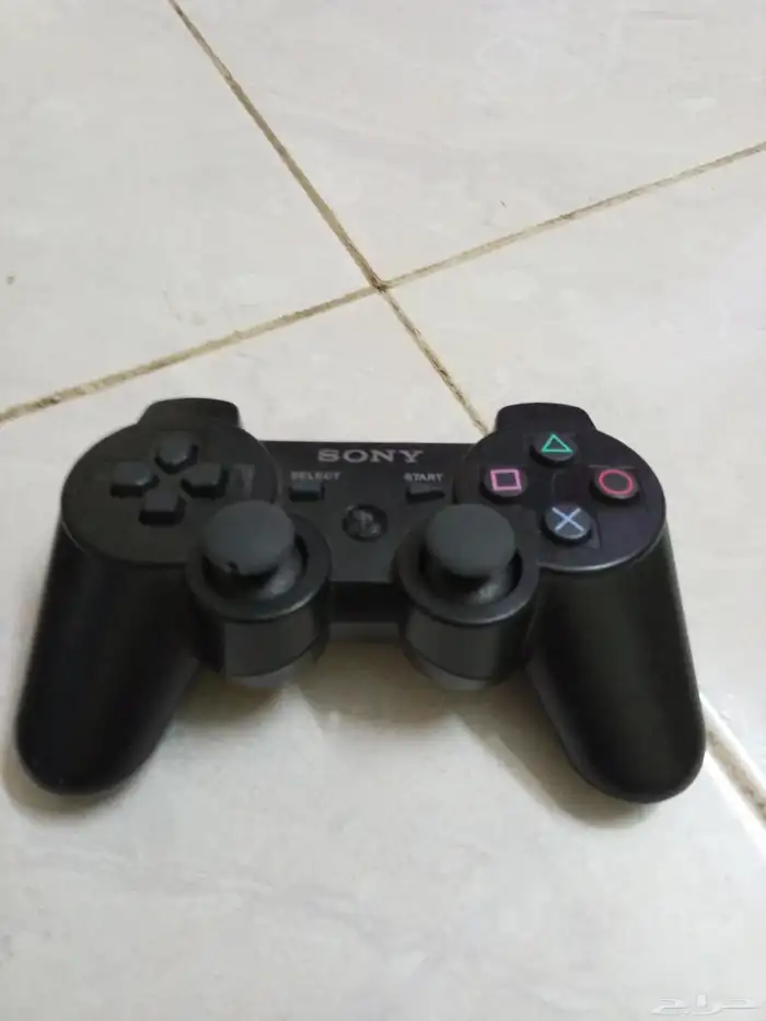 بلايستيشن 3 مع يده اصليه 1