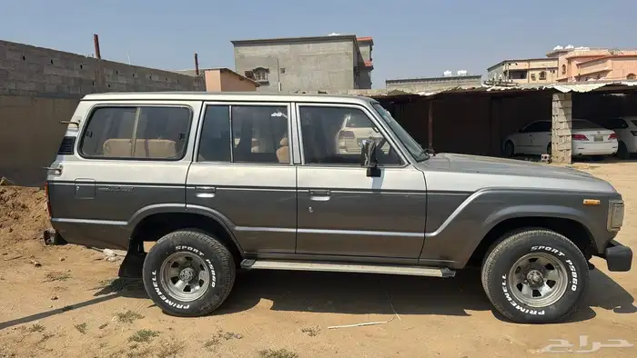 لاندكروزر 1989فل كامل 2