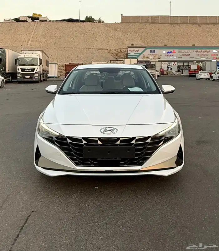 هونداي النترا 2021 ( بنزين ) فل كامل بدون فتحه سقف للبيع 1