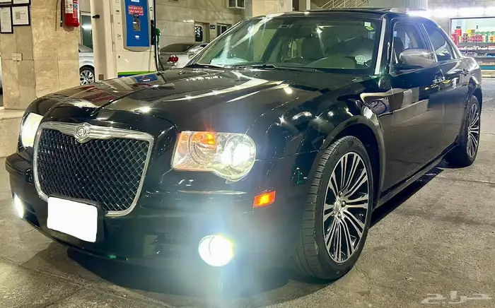 كرايزلر 2010 فل كامل 8 سلندر نظيفه 3