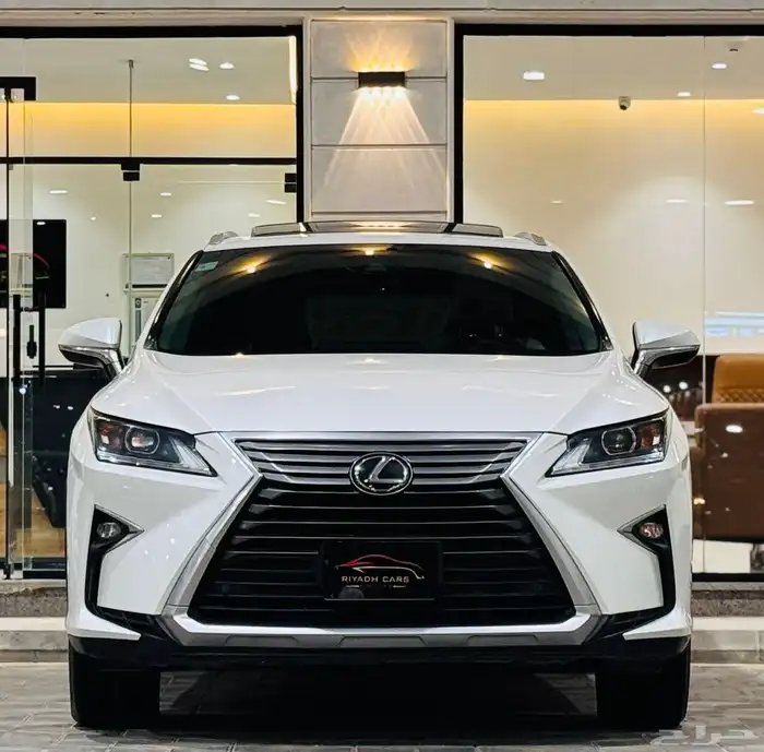 لكزس RX350 2017 ( بحالة ممتازة ) 2