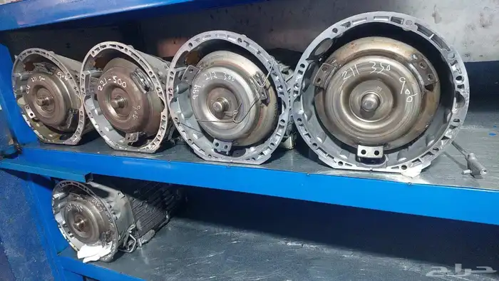 قطع غيار مرسيدس مستخدم وارد ممشى للاستفسار 4