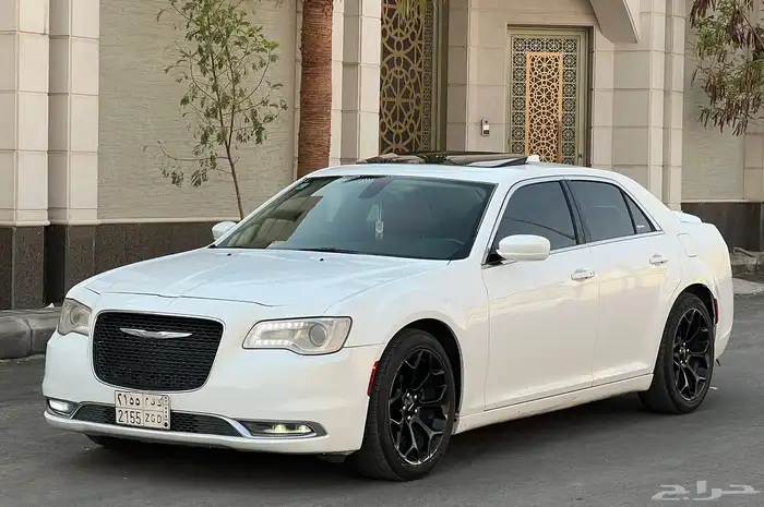 كرايزلر C300 2016 (امريكي) 1
