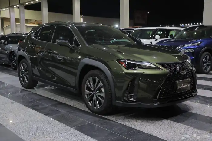 لكزسUX 200 FSPORT موديل 2023 1