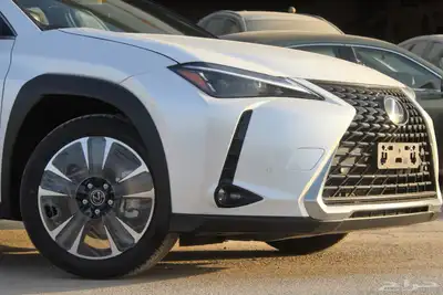 لكزس - UX300 Ch هايبرد - 2025 - فل كامل - خليجي index