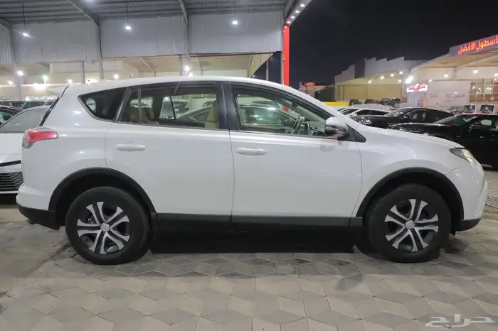 تويوتا راف فور 2017 دبل 5