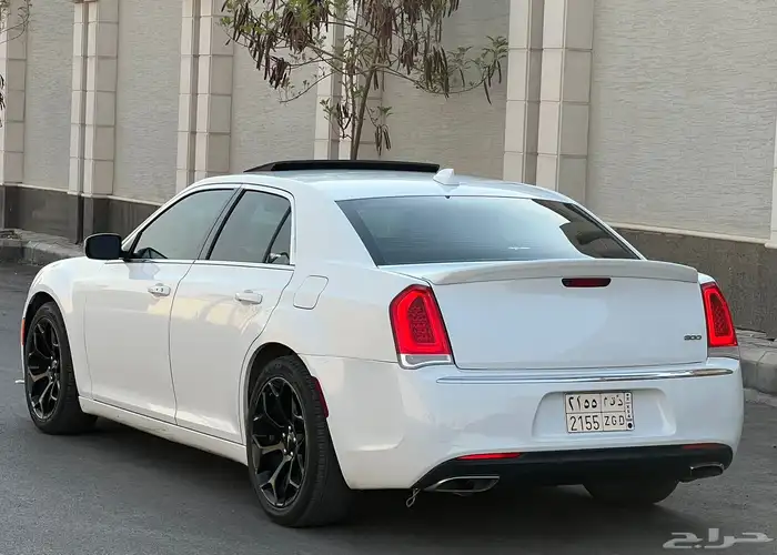 كرايزلر C300 2016 (امريكي) 6