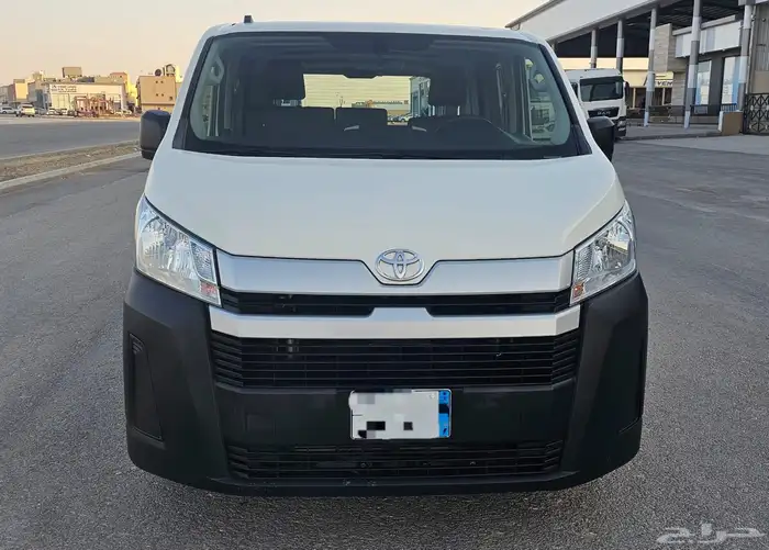 تويوتا باص 2023 بضاعه ديزل هايس للبيع 2