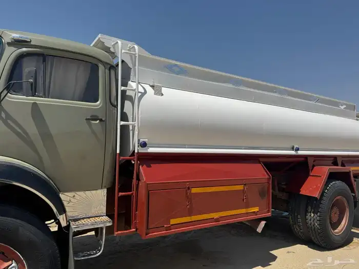 وايت عايدي 12طن موديل 83جفالي مجدد مفحوص للتواصل 8