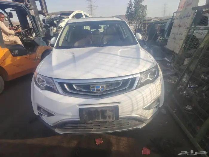 قطع غيار السيارات الصينيه جيلي اكس 7 موديل 2019 يوجد شحن 4