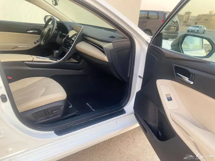 تويوتا افالون 2022 تورينق عداد قليل للبيع 11