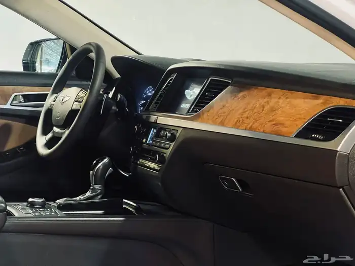 جنسس رويال 2016 G80 V8 بحاله ممتازه ماشاء الله 5