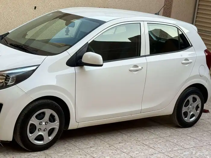 كيا بيكانتو نضيف موديل 2020 5