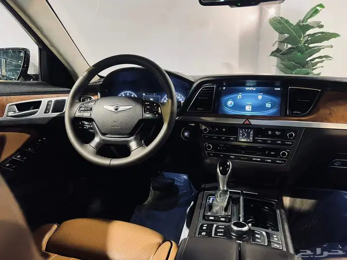 جنسس رويال 2016 G80 V8 بحاله ممتازه ماشاء الله 12