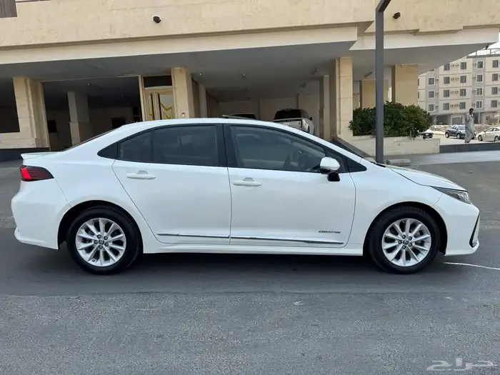 كورولا 2020 XLi سعودي عبداللطيف جميل 6