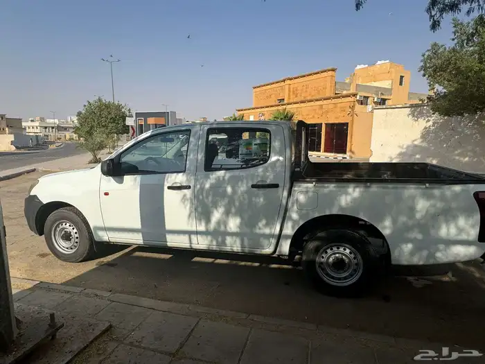 ايسوزو ديماكس 2022 2