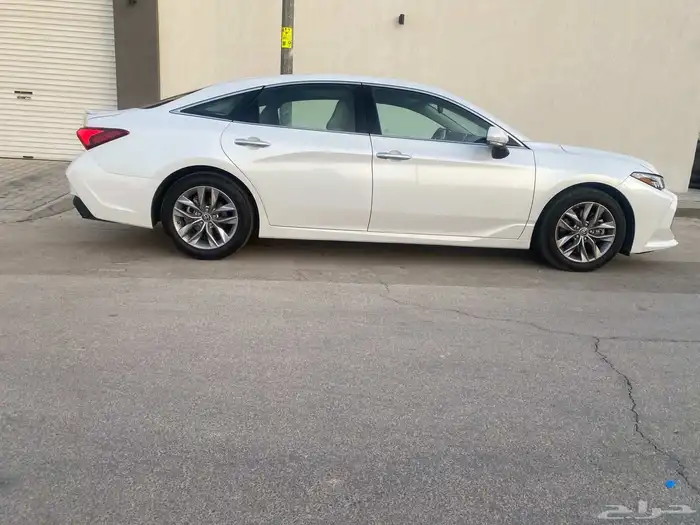 تويوتا افالون 2022 تورينق عداد قليل للبيع 6