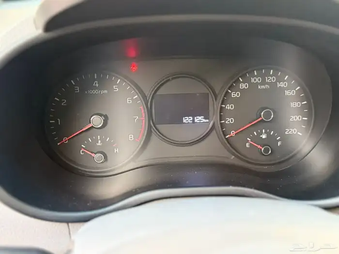 كيا بيكانتو نضيف موديل 2020 13